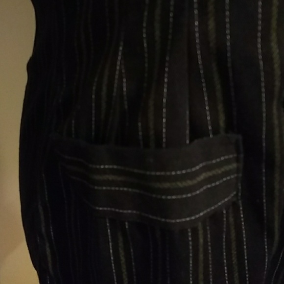 Early Black Friday! Pin stripped suit jacket - Picture 5 of 5